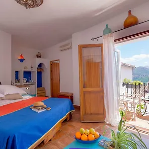 Hotel Castanos (adults Only), Cartajima
