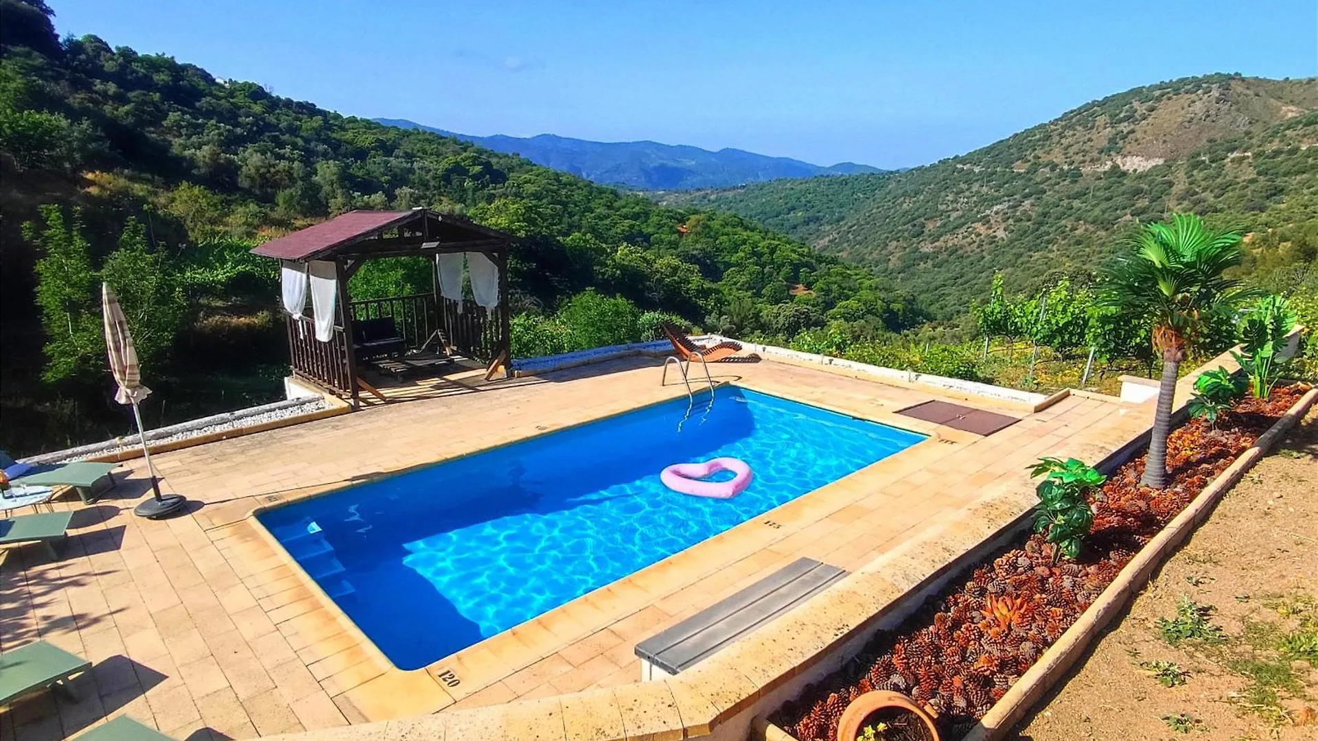 Holiday home La Chacara- Fuente De Los Peces Cartajima